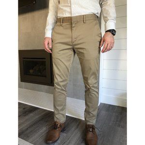 Chino Pants | Men's | Banana Republic | 33Wx32L | Khaki | Skinny Fit | Stretchy